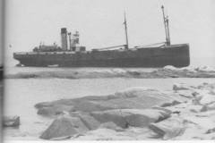 The-Ahern-Trader-aground-in-January-1960